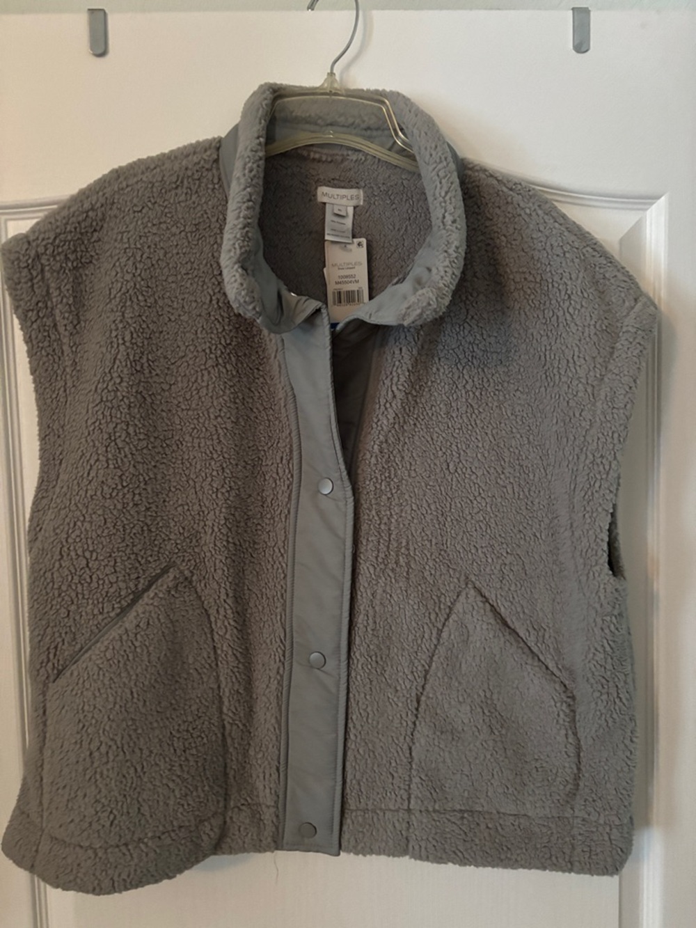 Multiples Light Gray Sherpa Snap-Front Vest